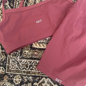 Set Active Canyon Sportbody sports bra and biker short workout set